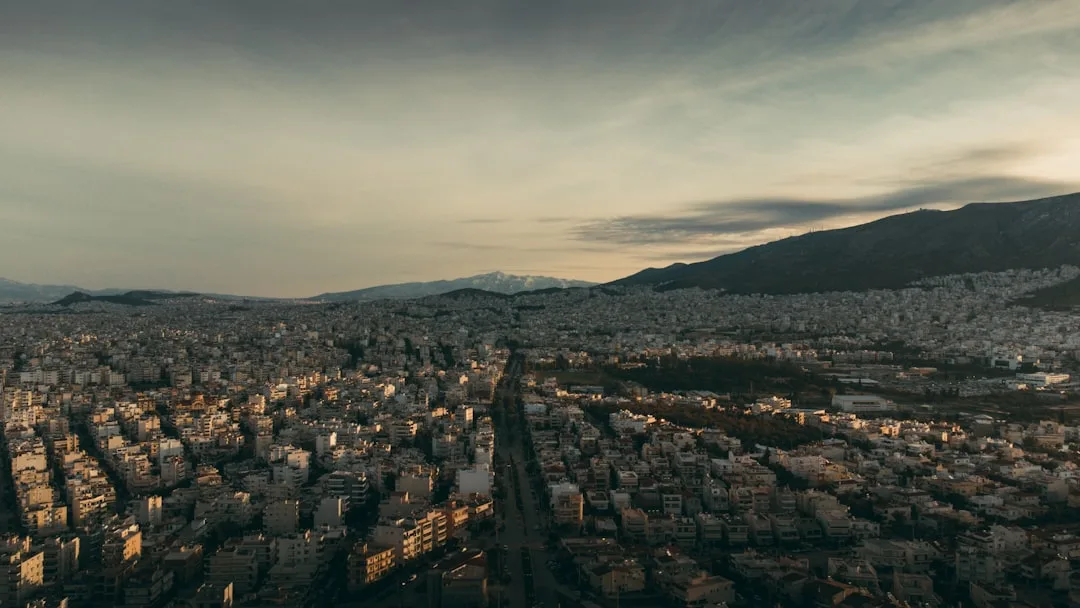 فرص العمل الدولية في مجال تشغيل الطائرات بدون طيار (الدرون)