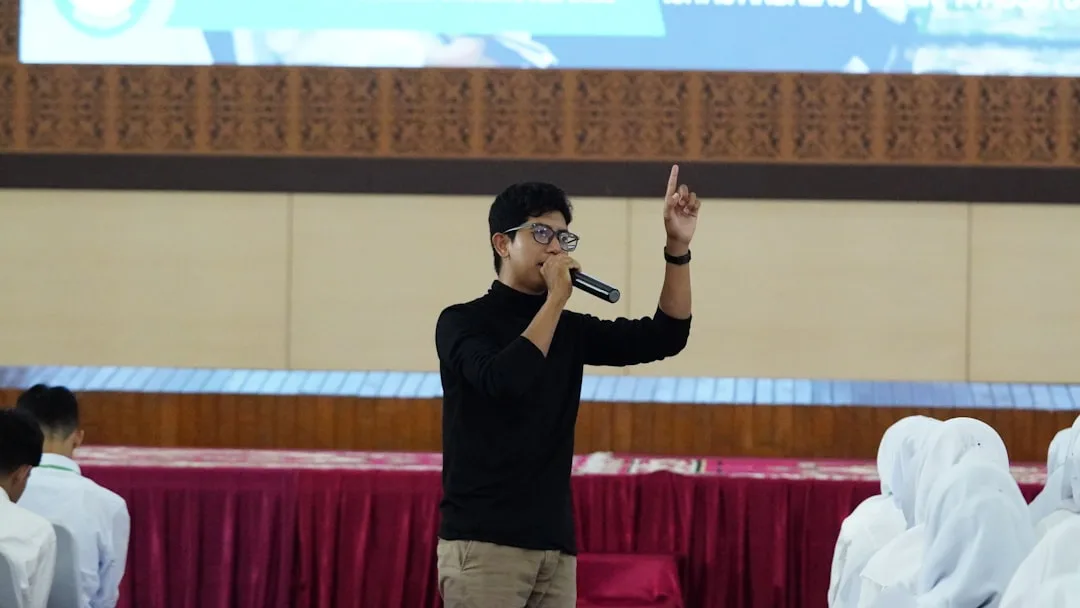 sign language interpreter